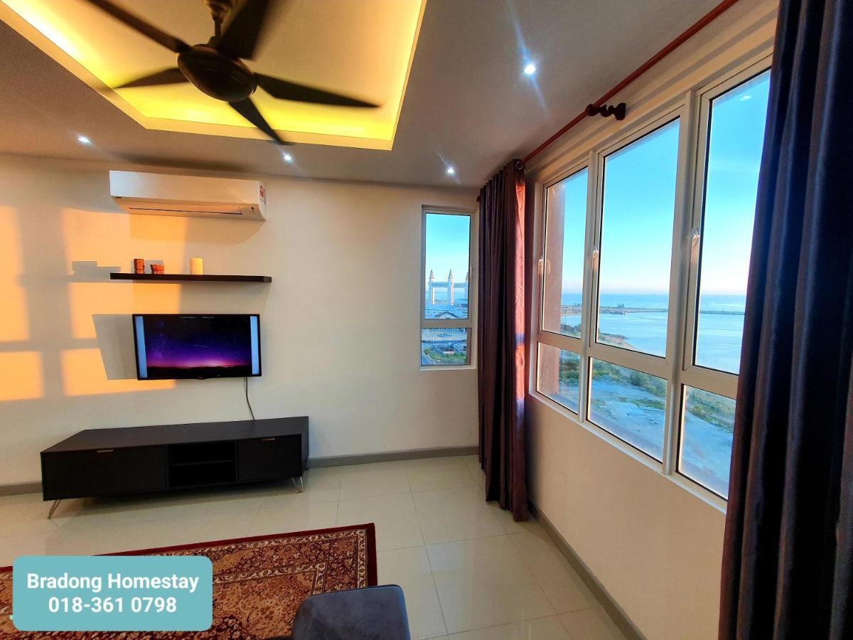 Homestay Bradong Homestay: Muslim-friendly Seaview Retreat With Infinity Pool *