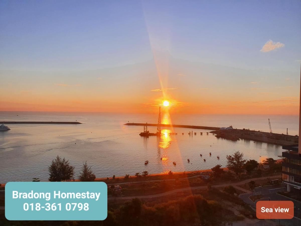 Bradong Homestay: Muslim-friendly Seaview Retreat With Infinity Pool *